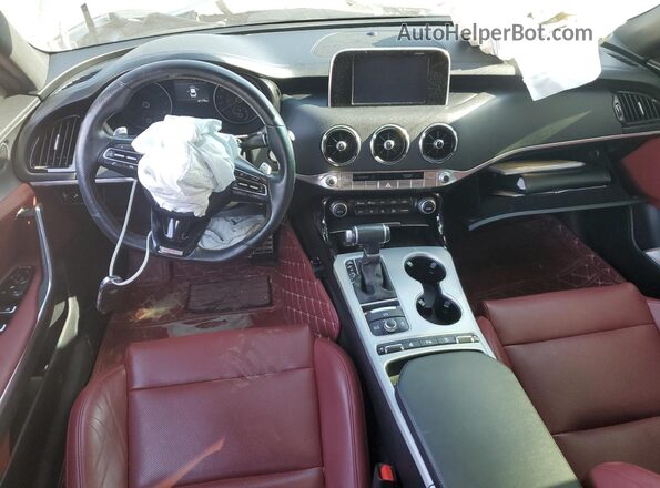 KNAE35LC5M6095946 2021 KIA STINGER Серебряный Вид панели приборов