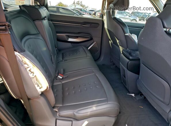 KNDAFFS53R6023281 2024 KIA EV9 Black Widok wnętrza z tyłu