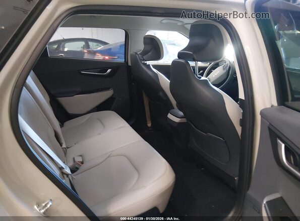 KNDC3DLC4P5105087 2023 KIA EV6 Белый Вид наклейки с VIN-кодом