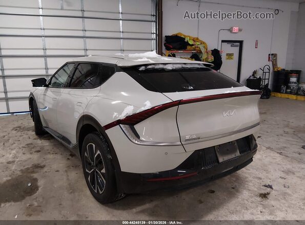 KNDC3DLC4P5105087 2023 KIA EV6 Белый Задняя левая четверть