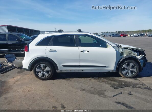 KNDCB3LC1J5204633 2018 KIA NIRO Белый Панорамный вид салона 360°