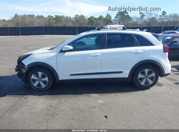 KNDCB3LC1J5204633 2018 KIA NIRO Белый 