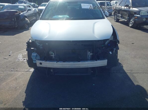KNDCB3LC1J5204633 2018 KIA NIRO Белый Вид спереди