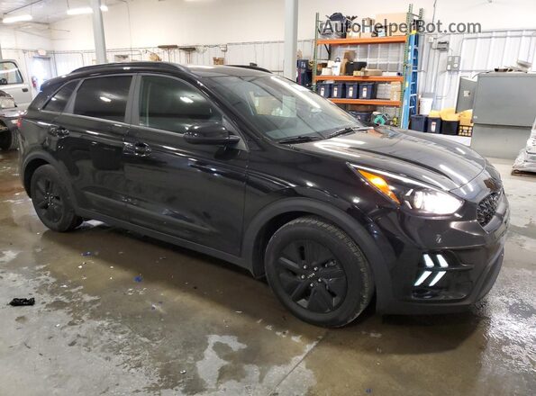 KNDCB3LC4N5542811 2022 KIA NIRO Черный Передняя правая четверть