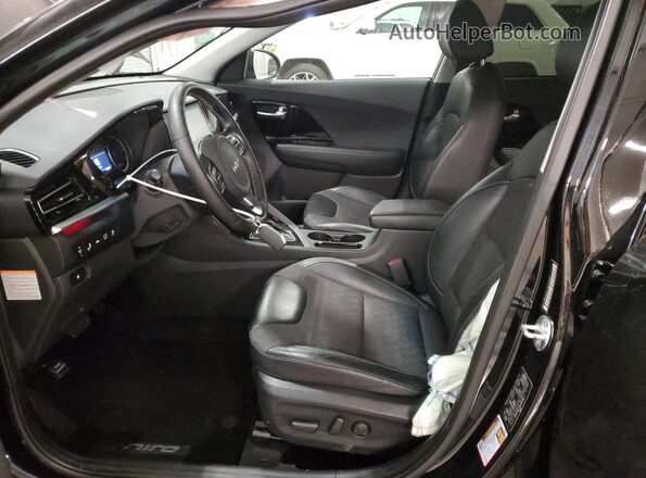 KNDCB3LC4N5542811 2022 KIA NIRO Черный Вид салона спереди
