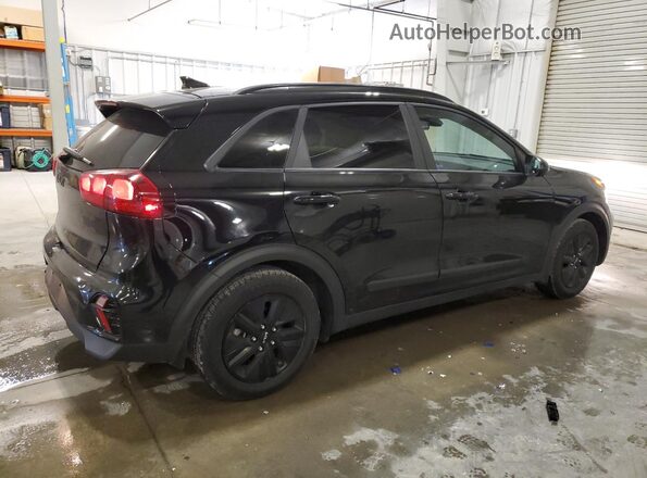 KNDCB3LC4N5542811 2022 KIA NIRO Черный Задняя правая четверть