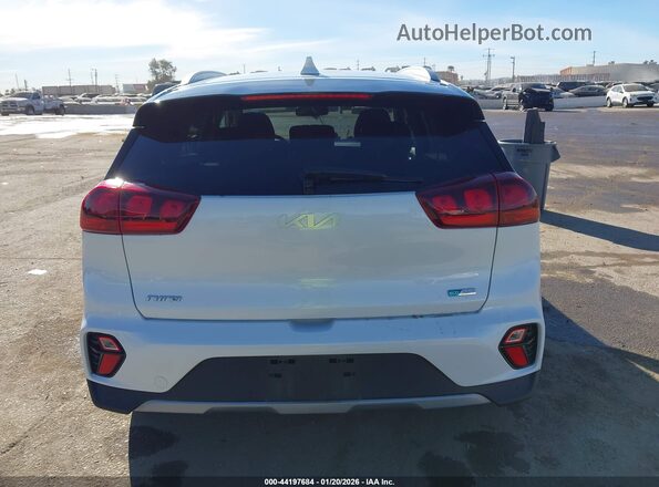 KNDCB3LC5N5527699 2022 KIA NIRO Белый 