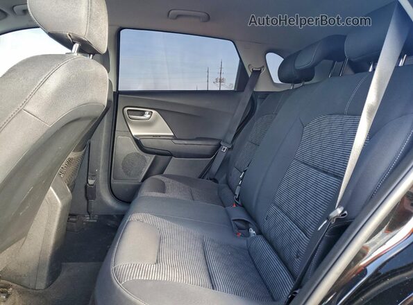 KNDCB3LC6N5539697 2022 KIA NIRO Черный Вид задней части салона