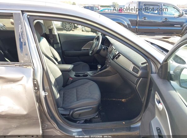 KNDCB3LC7J5201171 2018 KIA NIRO Серый Вид салона спереди