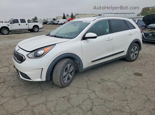KNDCB3LC8K5250414 2019 KIA NIRO Белый Передняя левая четверть