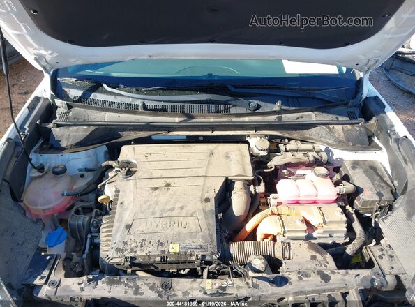 KNDCB3LCXM5471564 2021 KIA NIRO White Вид ззаду