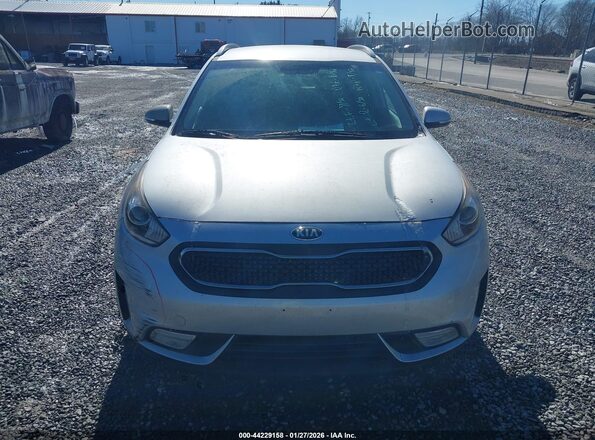 KNDCC3LC4H5043217 2017 KIA NIRO Серебряный Вид щитка приборов