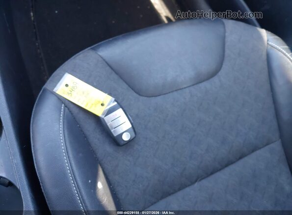 KNDCC3LC4H5043217 2017 KIA NIRO Серебряный Вид панели приборов
