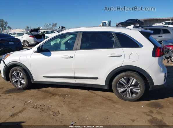 KNDCC3LD8N5516962 2022 KIA NIRO PLUG-IN HYBRID Белый Панорамный вид салона 360°