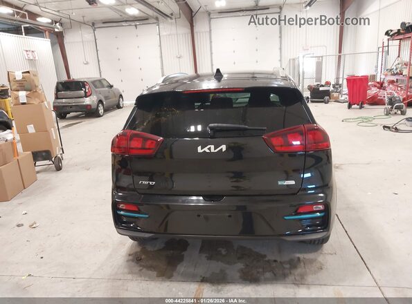 KNDCC3LG0N5118025 2022 KIA NIRO EV Черный 