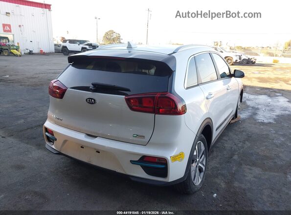 KNDCC3LG3M5107258 2021 KIA NIRO EV Белый Задняя правая четверть