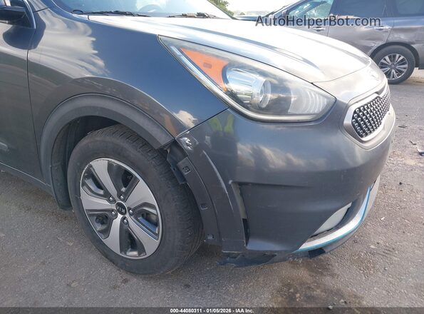 KNDCD3LD1J5187416 2018 KIA NIRO PLUG-IN HYBRID Gray Widok z przodu
