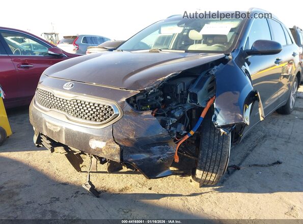 KNDCM3LD2J5210511 2018 KIA NIRO PLUG-IN HYBRID Dark Blue Widok z przodu