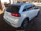 2019 Kia Niro Plug-in Hybrid Lx Белый vin: KNDCM3LD7K5299395