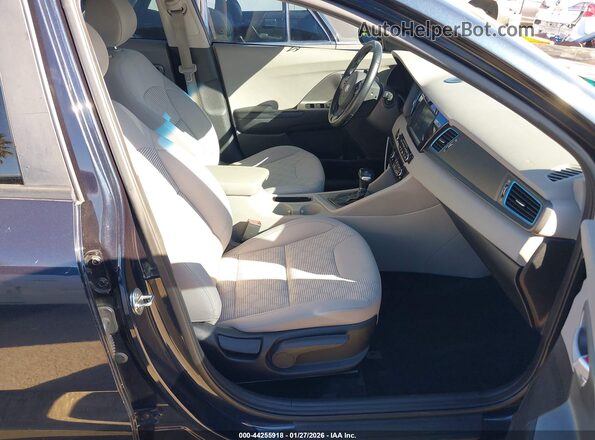KNDCM3LDXK5325391 2019 KIA NIRO PLUG-IN HYBRID Синий Вид салона спереди
