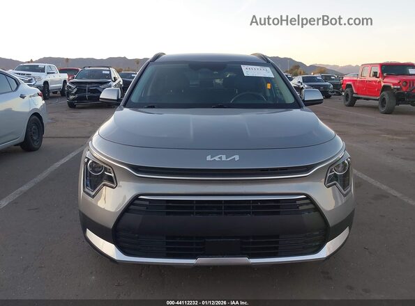 KNDCS3LFXP5048949 2023 KIA NIRO PLUG-IN HYBRID Silver ხელსაწყოთა პანელის ხედი