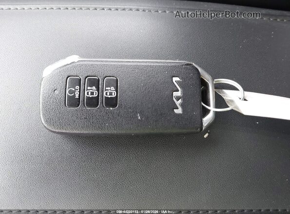 KNDCT3L14P5012997 2023 KIA NIRO EV Белый Вид подкапотного пространства