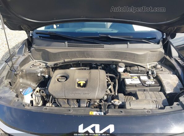 KNDEPCAA0P7363023 2023 KIA SELTOS Черный Вид сзади