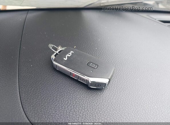KNDER2AA2T7828660 2026 KIA SELTOS Серый Вид панели приборов