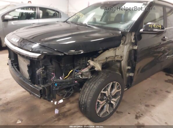 KNDERCAA7P7384834 2023 KIA SELTOS Черный Вид спереди