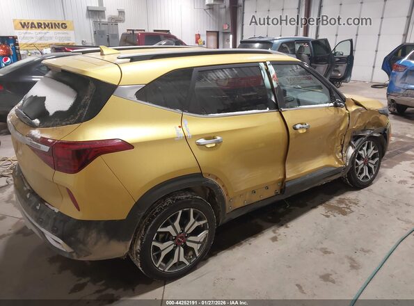 KNDETCA23P7362677 2023 KIA SELTOS Зеленый Задняя правая четверть