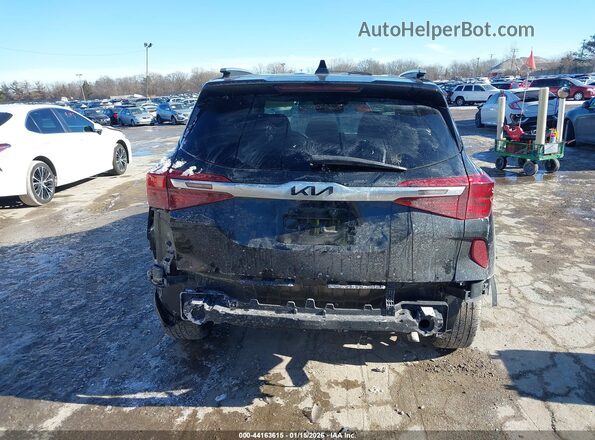 KNDEU2AA2P7393336 2023 KIA SELTOS Черный 