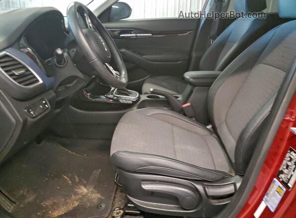 KNDEU2AA3P7374102 2023 KIA SELTOS Красный Вид салона спереди