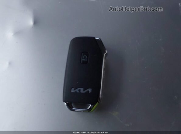 KNDEUCAA2T7839064 2026 KIA SELTOS Бирюзовый Вид панели приборов