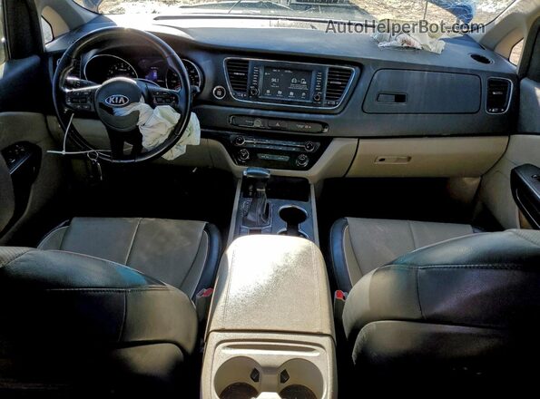 KNDMB5C11K6533746 2019 KIA SEDONA Blue Widok deski rozdzielczej