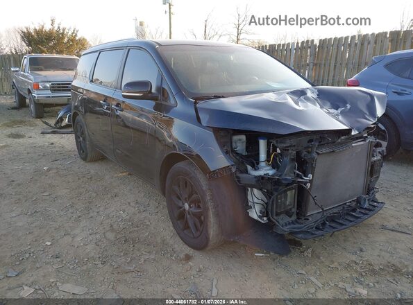 KNDMB5C11K6534220 2019 KIA SEDONA Черный Передняя правая четверть