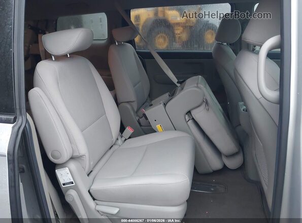 KNDMB5C14M6675544 2021 KIA SEDONA Silver Вид наклейки з VIN-кодом