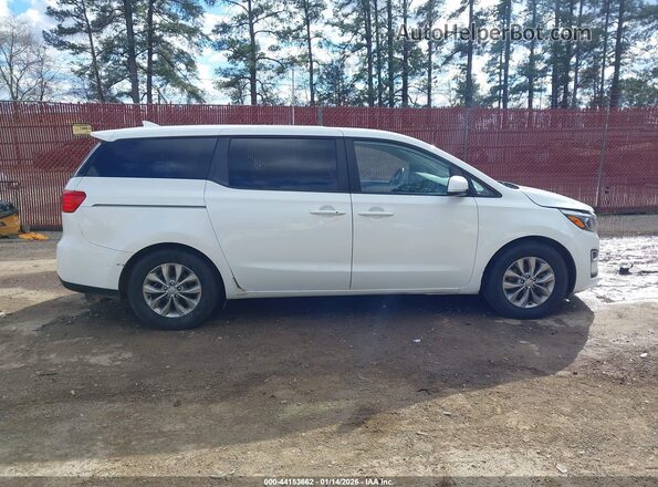 KNDMB5C15K6538755 2019 KIA SEDONA Белый Вид задней части салона