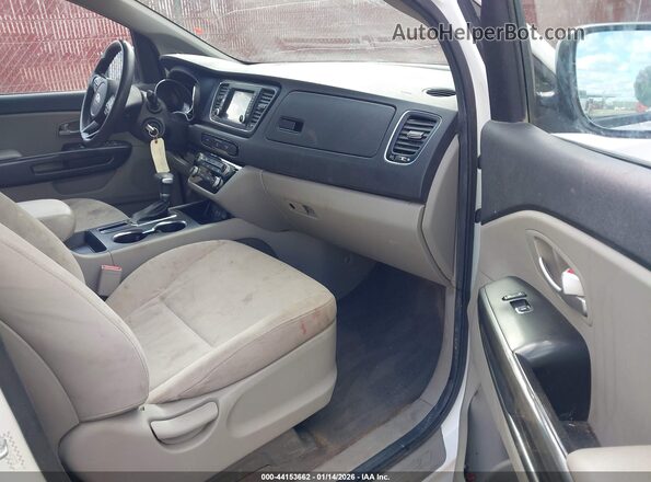 KNDMB5C15K6538755 2019 KIA SEDONA Белый Вид салона спереди