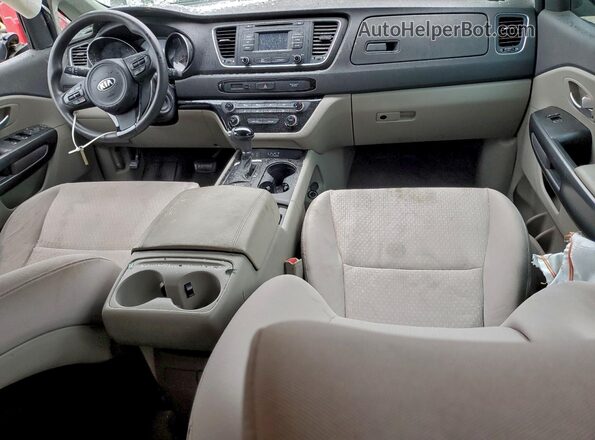 KNDMB5C17G6102609 2016 KIA SEDONA Коричневый Вид панели приборов