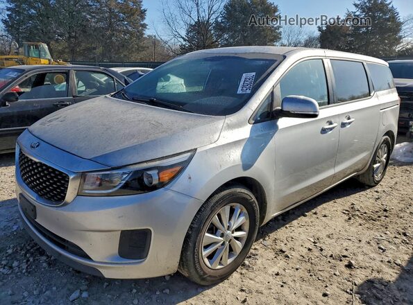 KNDMB5C1XH6227282 2017 KIA SEDONA Серебряный Передняя левая четверть