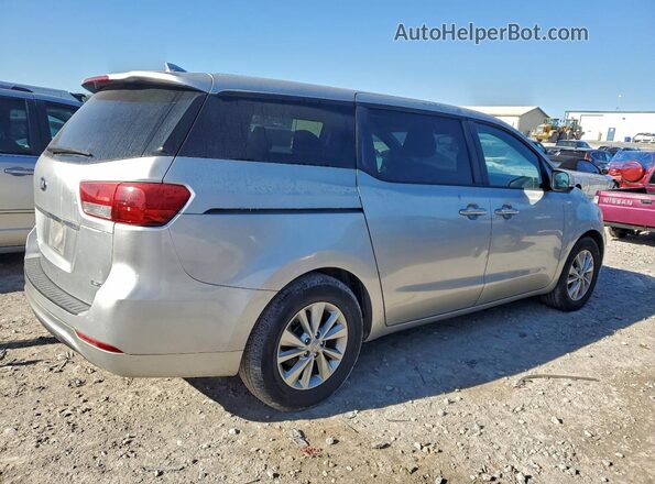 KNDMB5C1XH6227282 2017 KIA SEDONA Серебряный Задняя правая четверть