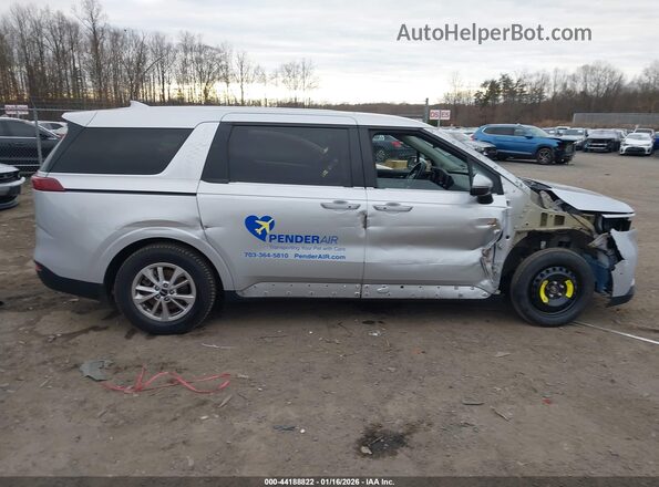 KNDNB4H31P6255138 2023 KIA CARNIVAL MPV Серебряный Панорамный вид салона 360°