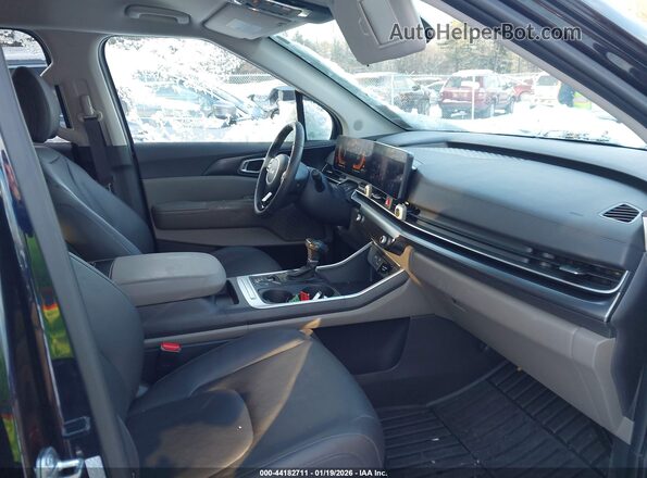 KNDNB5K3XT6554104 2026 KIA CARNIVAL MPV Черный Вид салона спереди
