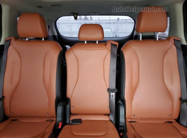 KNDNE5H34R6349837 2024 KIA CARNIVAL Бирюзовый Вид задних сидений