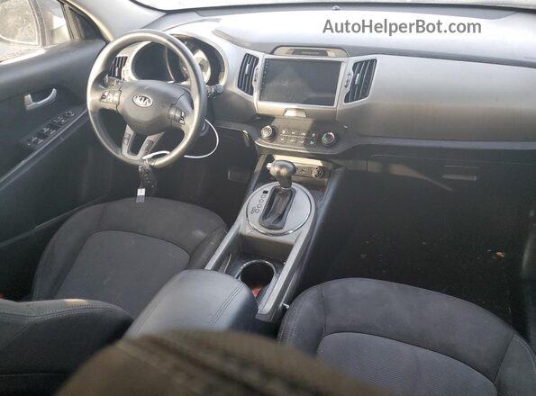 KNDPB3AC0G7819658 2016 KIA SPORTAGE Серый Вид панели приборов