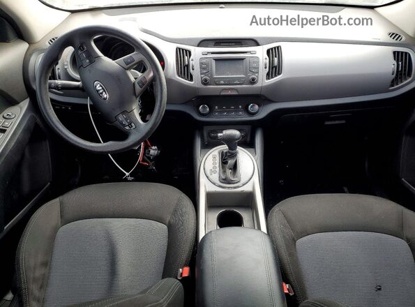 KNDPB3AC1G7817918 2016 KIA SPORTAGE Черный Вид панели приборов