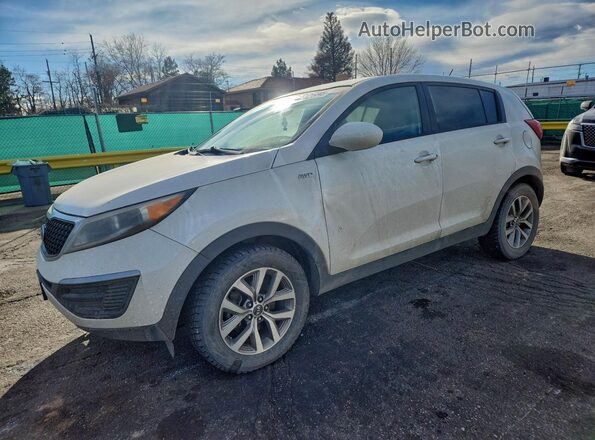 KNDPBCAC3G7864335 2016 KIA SPORTAGE Белый Передняя левая четверть