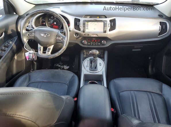 KNDPCCAC6G7836834 2016 KIA SPORTAGE Серебряный Вид панели приборов
