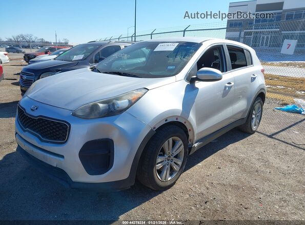 KNDPM3AC4J7312585 2018 KIA SPORTAGE Серебряный Вид спереди