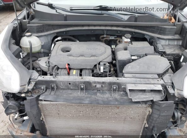 KNDPMCAC1H7237130 2017 KIA SPORTAGE Бежевый Вид сзади